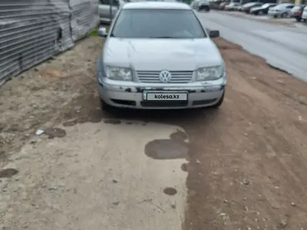 Volkswagen Bora 1999 года за 1 700 000 тг. в Алматы – фото 4