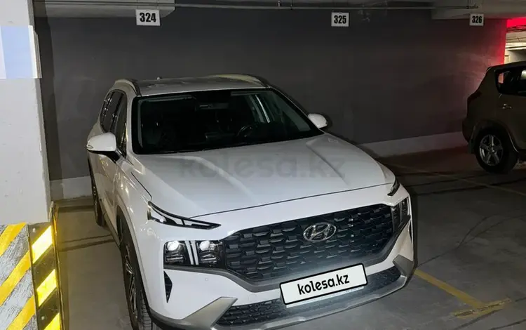 Hyundai Santa Fe 2022 года за 14 500 000 тг. в Алматы