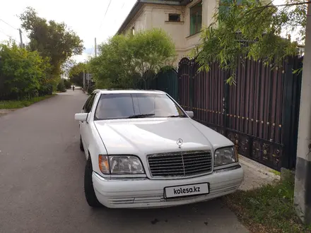 Mercedes-Benz S 320 1998 года за 4 100 000 тг. в Алматы – фото 2