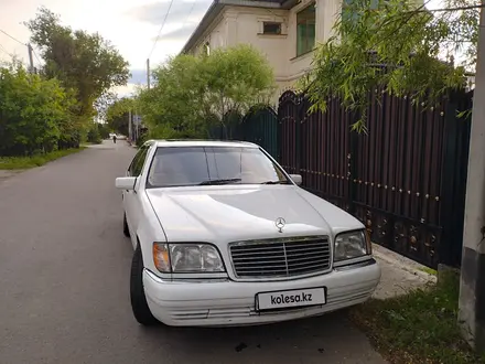 Mercedes-Benz S 320 1998 года за 4 100 000 тг. в Алматы – фото 4