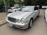 Mercedes-Benz CLK 230 1998 года за 3 500 000 тг. в Алматы – фото 4