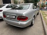 Mercedes-Benz CLK 230 1998 года за 3 500 000 тг. в Алматы – фото 3