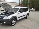 ВАЗ (Lada) Largus Cross 2017 годаүшін4 300 000 тг. в Актобе
