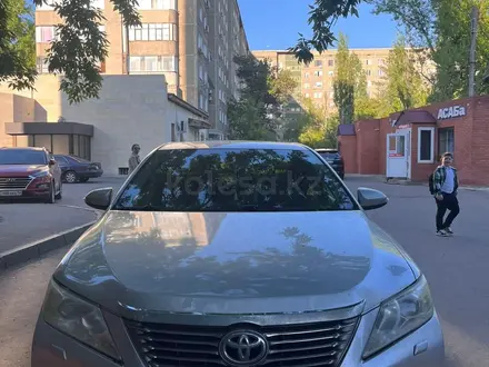 Toyota Camry 2012 года за 10 300 000 тг. в Павлодар – фото 2