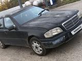 Mercedes-Benz C 180 1994 годаүшін600 000 тг. в Усть-Каменогорск – фото 3