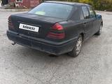 Mercedes-Benz C 180 1994 годаүшін600 000 тг. в Усть-Каменогорск – фото 4