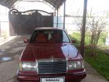 Mercedes-Benz E 230 1992 года за 1 400 000 тг. в Астана – фото 2