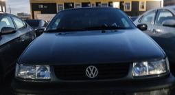 Volkswagen Passat 1995 годаfor3 000 000 тг. в Астана – фото 3