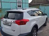 Toyota RAV4 2015 года за 8 700 000 тг. в Алматы – фото 3
