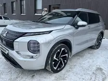 Mitsubishi Outlander, 2023