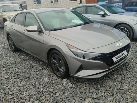 Hyundai Elantra 2023 года за 11 800 000 тг. в Актобе