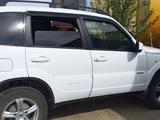 Chevrolet Niva 2013 года за 4 000 000 тг. в Атырау – фото 2