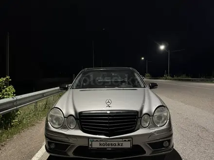 Mercedes-Benz E 55 AMG 2002 года за 5 000 000 тг. в Алматы – фото 10
