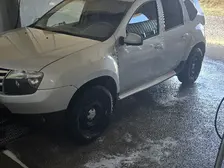 Renault Duster, 2012