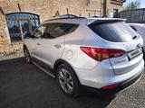 Hyundai Santa Fe 2014 года за 8 900 000 тг. в Уральск – фото 4