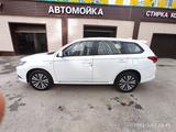 Mitsubishi Outlander 2022 года за 11 790 000 тг. в Алматы – фото 4