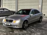 Mercedes-Benz E 320 2002 годаfor5 418 154 тг. в Алматы – фото 2