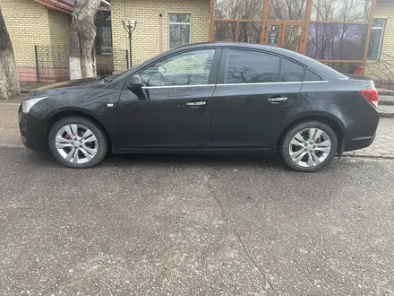 Chevrolet Cruze 2013 года за 4 200 000 тг. в Караганда – фото 3