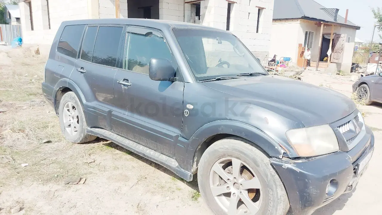 Mitsubishi Pajero, 2005