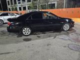 Toyota Camry 2005 года за 5 600 000 тг. в Экибастуз – фото 2