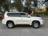 Toyota Land Cruiser Prado 2018 года за 18 700 000 тг. в Алматы – фото 5