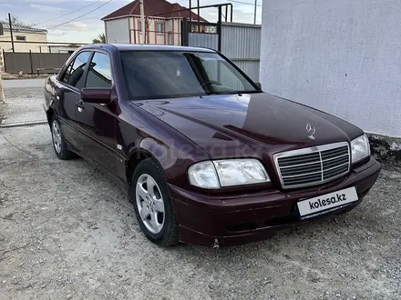 Mercedes-Benz C 180 1997 года за 3 000 000 тг. в Атырау