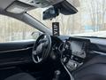 Toyota Camry 2022 года за 11 990 000 тг. в Павлодар – фото 19