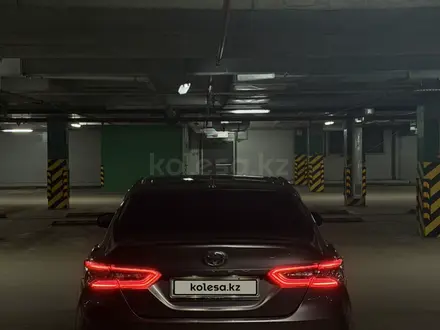 Toyota Camry 2022 года за 11 990 000 тг. в Павлодар – фото 3