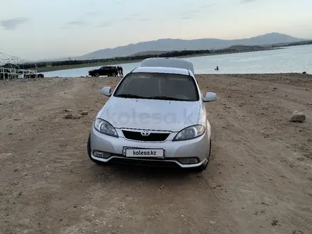 Daewoo Gentra 2014 года за 3 100 000 тг. в Шымкент – фото 3