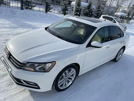 Volkswagen Passat 2018 года за 10 000 000 тг. в Петропавловск – фото 15