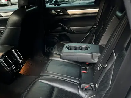 Porsche Cayenne 2010 года за 15 000 000 тг. в Алматы – фото 9