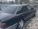 Mercedes-Benz E 280 1994 года за 2 400 000 тг. в Алматы – фото 4