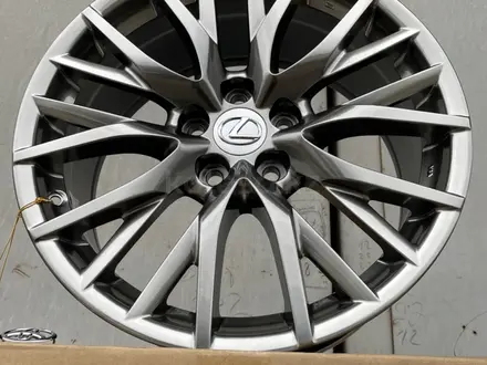 LEXUS R 19/5/114, 3 за 340 000 тг. в Алматы