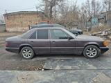Mercedes-Benz E 200 1992 года за 1 800 000 тг. в Караганда – фото 3