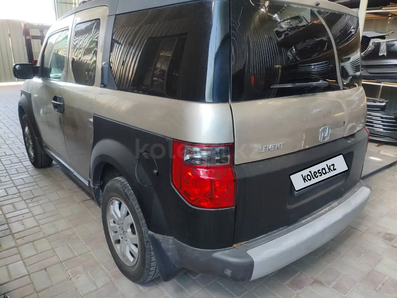 Honda Element, 2003