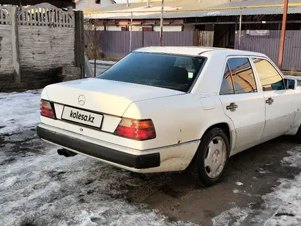 Mercedes-Benz E 230 1990 года за 1 300 000 тг. в Алматы – фото 23