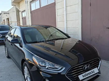 Hyundai Sonata 2019 года за 8 700 000 тг. в Актау