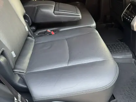 Toyota Land Cruiser Prado 2018 года за 27 000 000 тг. в Алматы – фото 35