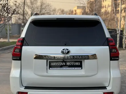 Toyota Land Cruiser Prado 2018 года за 27 000 000 тг. в Алматы – фото 9