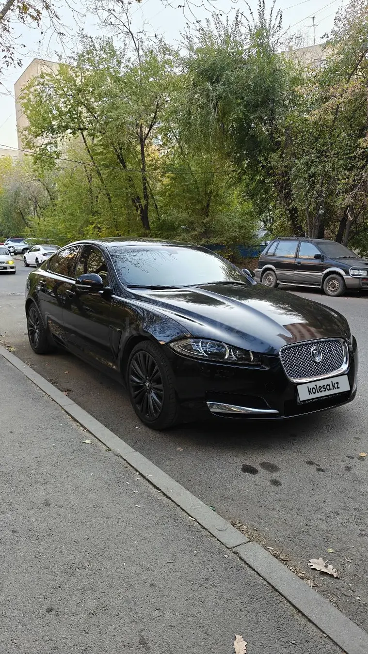 Jaguar XF, 2012