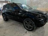 Mercedes-Benz ML 550 2006 года за 7 500 000 тг. в Караганда