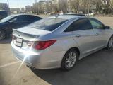 Hyundai Sonata 2012 года за 6 100 000 тг. в Астана – фото 3