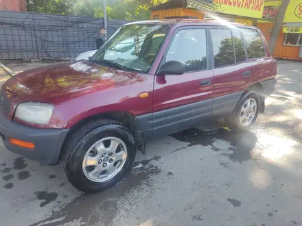 Toyota RAV4 1997 года за 3 400 000 тг. в Алматы – фото 6