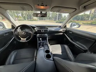 Lexus IS 250