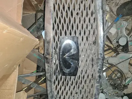 Решетка радиатор для Iifiniti Q60 за 35 000 тг. в Алматы