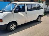 Volkswagen Multivan 1994 года за 4 500 000 тг. в Алматы – фото 2