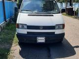 Volkswagen Multivan 1994 года за 4 500 000 тг. в Алматы