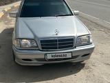 Mercedes-Benz C 240 1997 года за 3 500 000 тг. в Актау