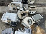 Радиатор печки вентилятор печки кассета салонного фильтра за 25 000 тг. в Алматы