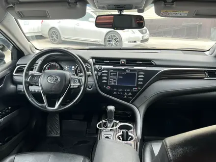 Toyota Camry 2018 годаүшін13 800 000 тг. в Шымкент – фото 15
